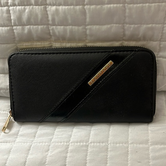 🔥🔥🔥Rampage Black Fabric w/Vegan Leather Accents Wallet w/4 Interior Sections - Picture 1 of 7